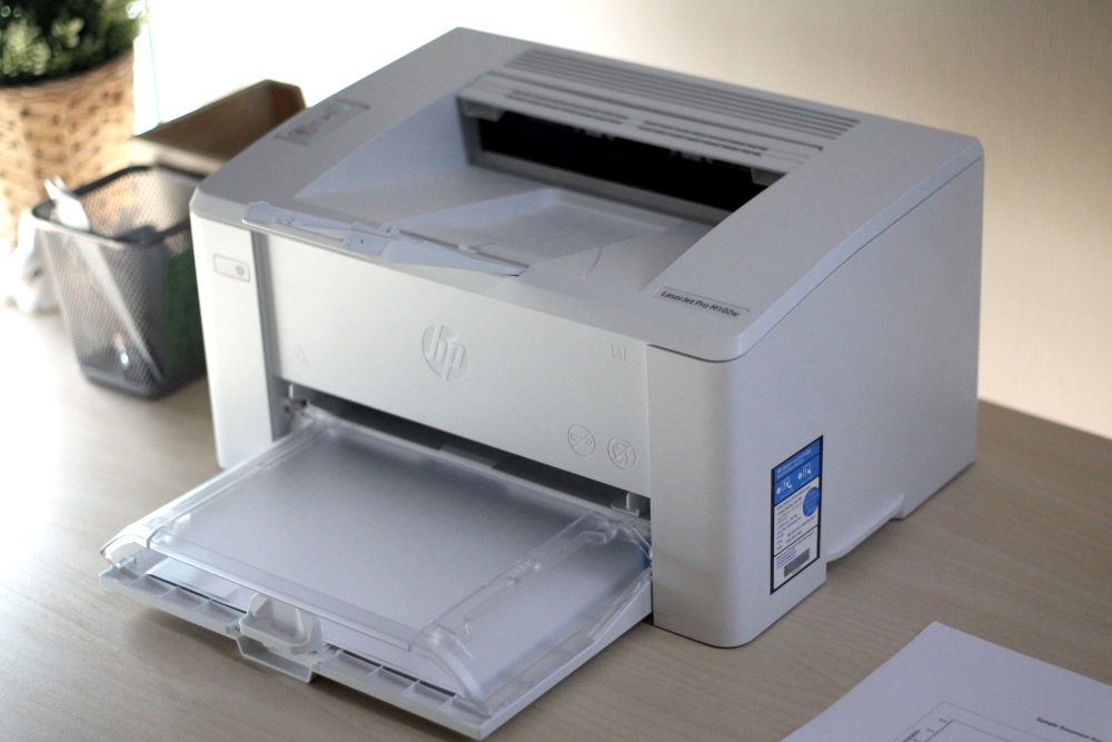 hp laserjet pro m102w monochrome wireless laser printer review