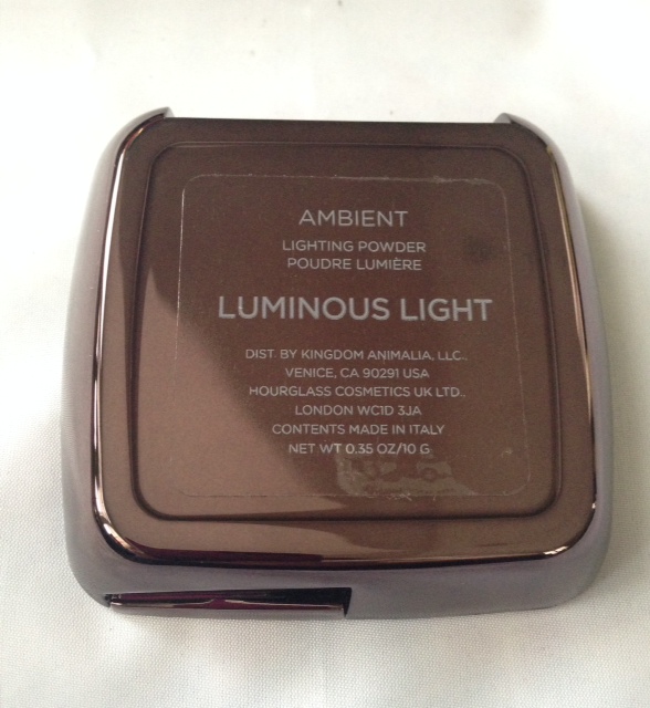 hourglass ambient lighting powder luminous light review