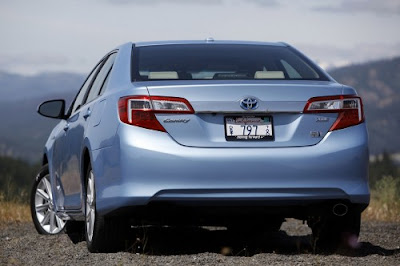 2013 camry se 4 cylinder review